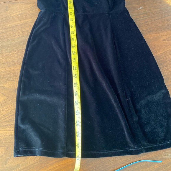 !5 for 25! Little Black Dress - Picture 10 of 11